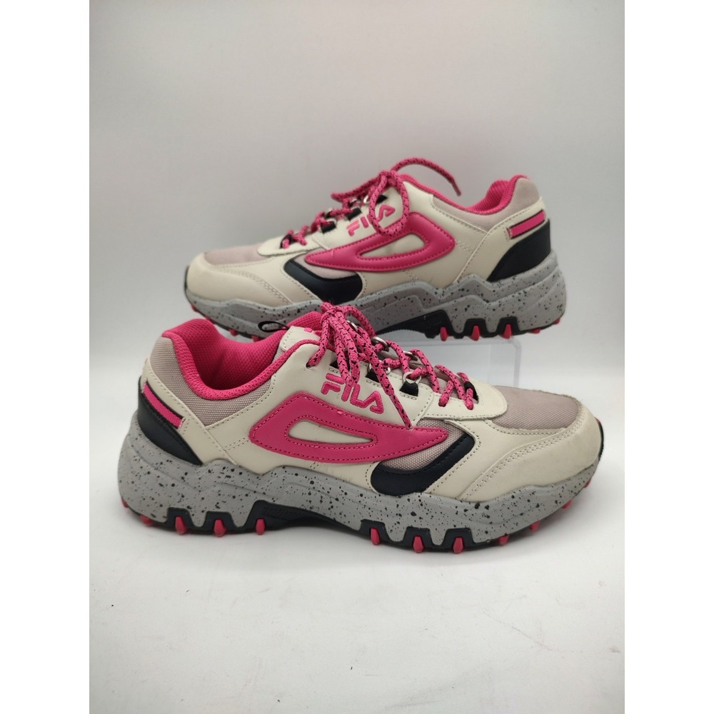 Fila Oakmont TR Womens Sneakers Cream Pink Black Chunky Trail 5JM01252-218 8.5